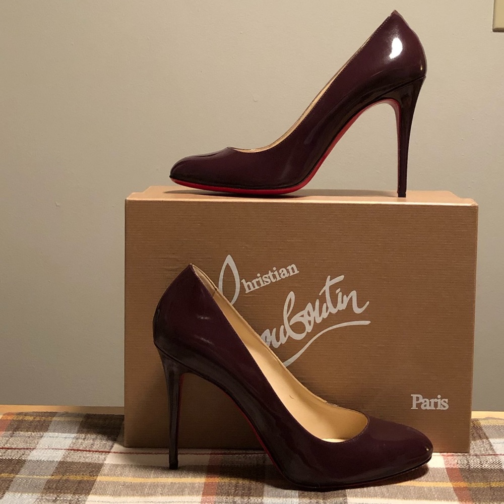 Never Worn Christian Louboutin Size: 39